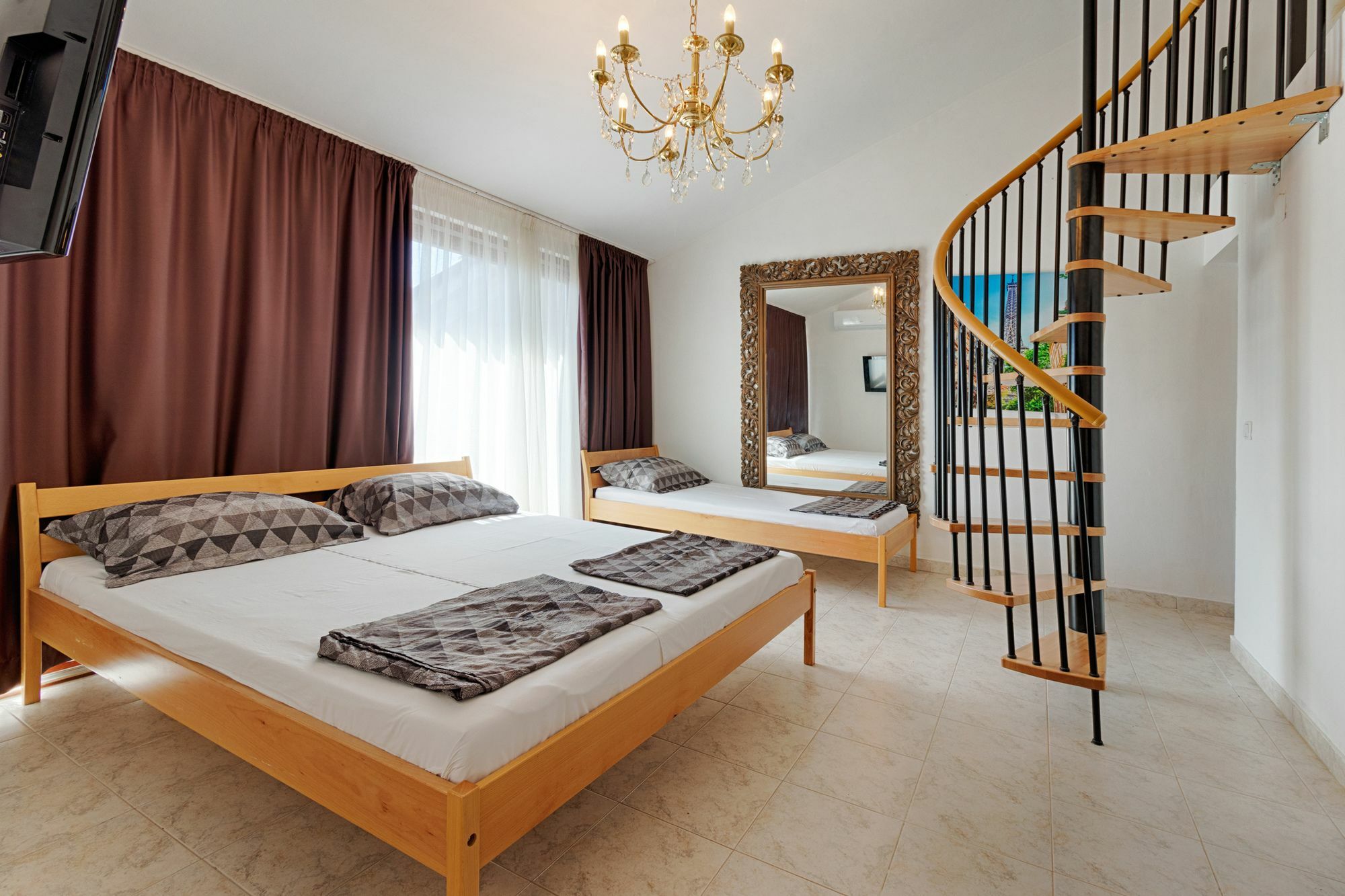 Rooms & Apartments Hegic ซาดาร์ ภายนอก รูปภาพ